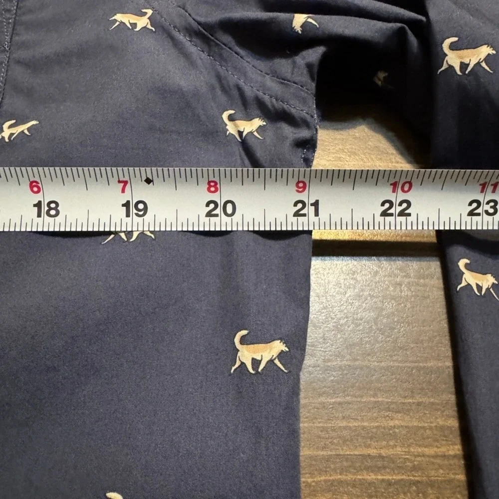 Banana Republic Long Sleeve Shirt Mens M Luxe Poplin Untucked Slim Fit Dogs Blue
